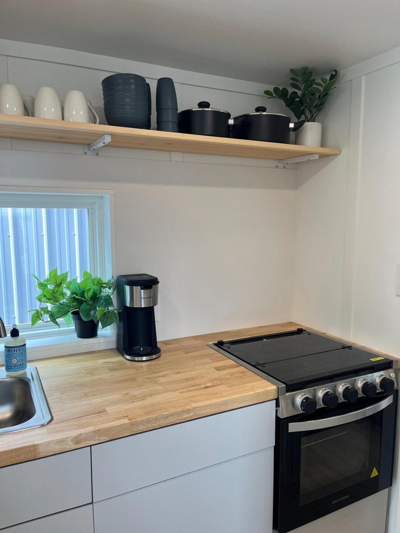 The Mockingbird Tiny Home Perry Eksteriør bilde